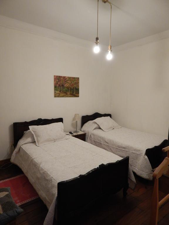 Alojamiento Alberto Magno Bed & Breakfast Santiago Ngoại thất bức ảnh